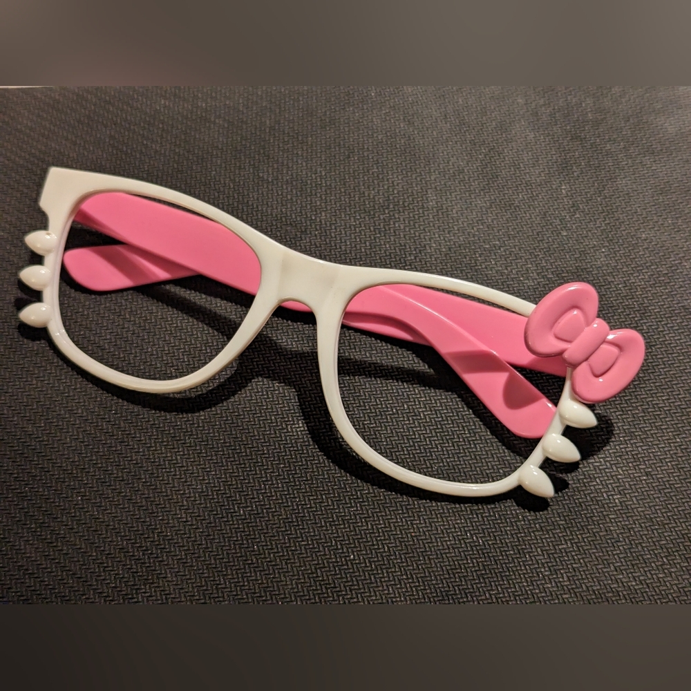 Hello kitty glasses frame (lensless)